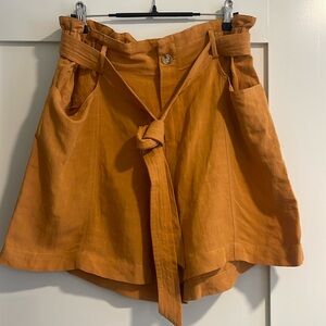 Current air. NWT. Size L burnt orange color